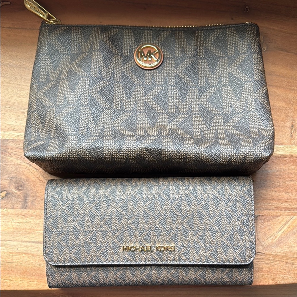 Michael Kors Brown Wallet & Cosmetic Bag